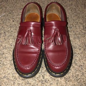 Adrian Tassel Dr. Marten Loafer SZ 7us ladies.